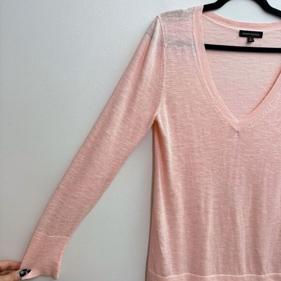 Banana Republic women’s size Small light Pink silk linen long sleeve sweater - Picture 2 of 7
